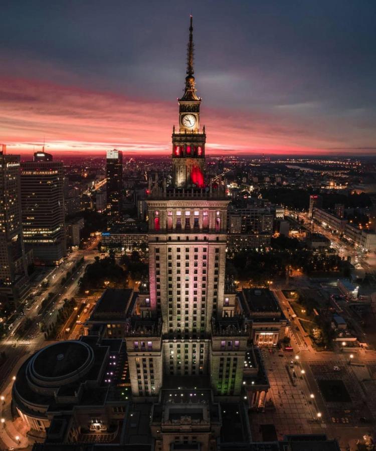 Holiday Metro Fast Wifi Tv'70 Netflix Hbo Appletv Warsaw Exterior photo